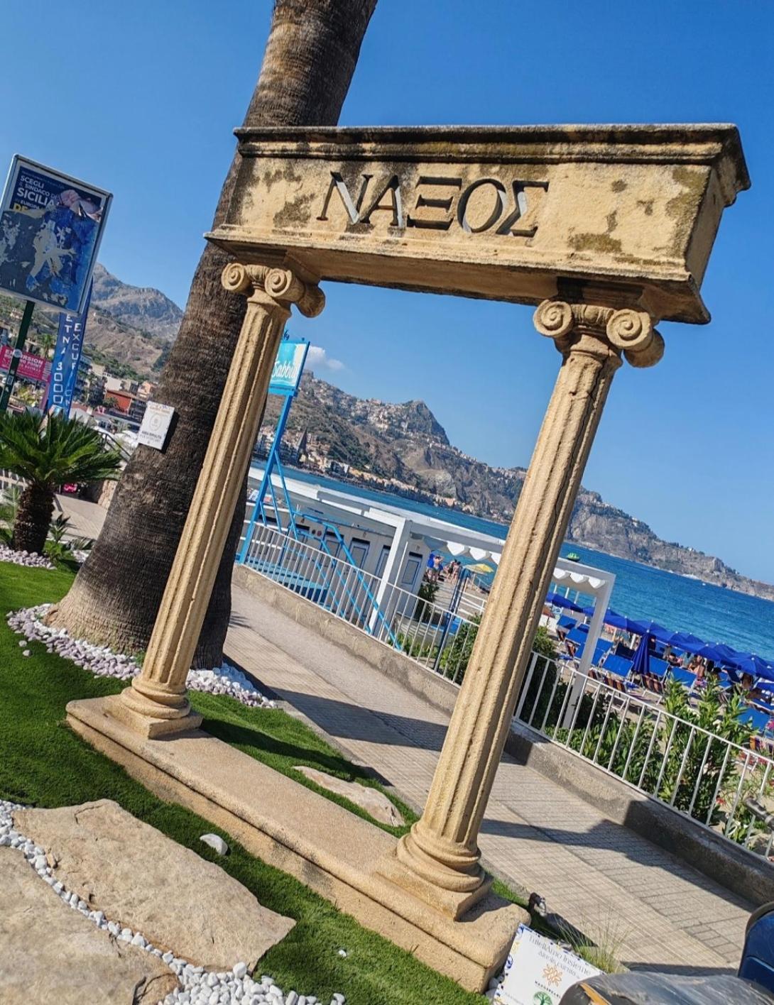 Apartmán Janeta Panoramic Loft Giardini Naxos Exteriér fotografie